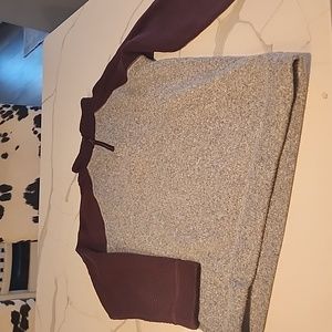 Supe soft inside!! "Old Navy" long sleeve pull over sweatshirt/sweater